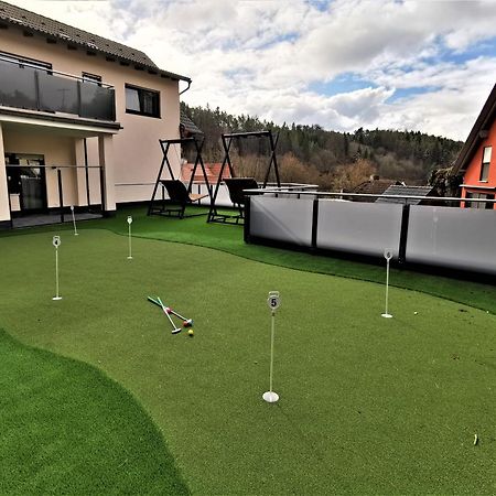 Landhotel Sternwirt - Das Wellnesshotel Zwischen Nuernberg Und Amberg Hogen Extérieur photo