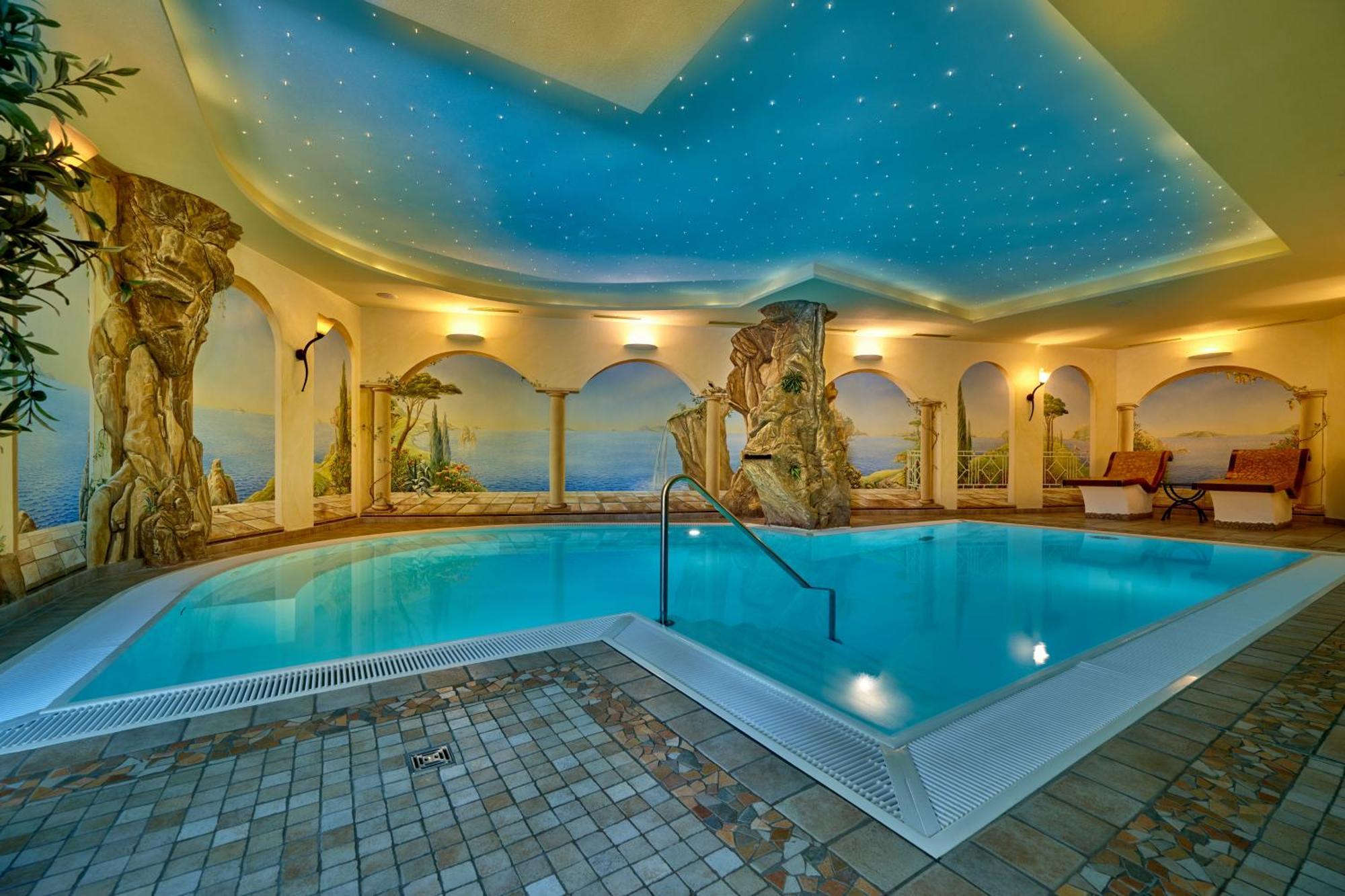 Landhotel Sternwirt - Das Wellnesshotel Zwischen Nuernberg Und Amberg Hogen Extérieur photo