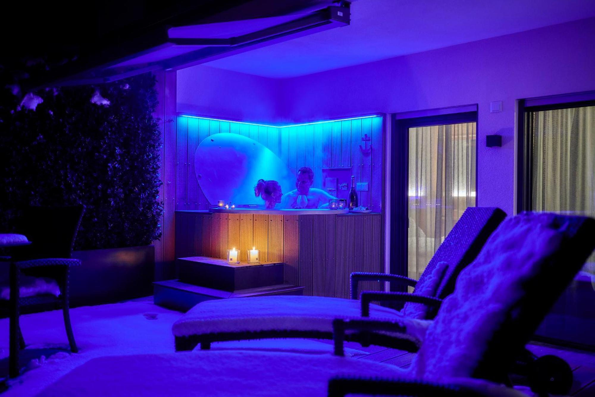 Landhotel Sternwirt - Das Wellnesshotel Zwischen Nuernberg Und Amberg Hogen Extérieur photo