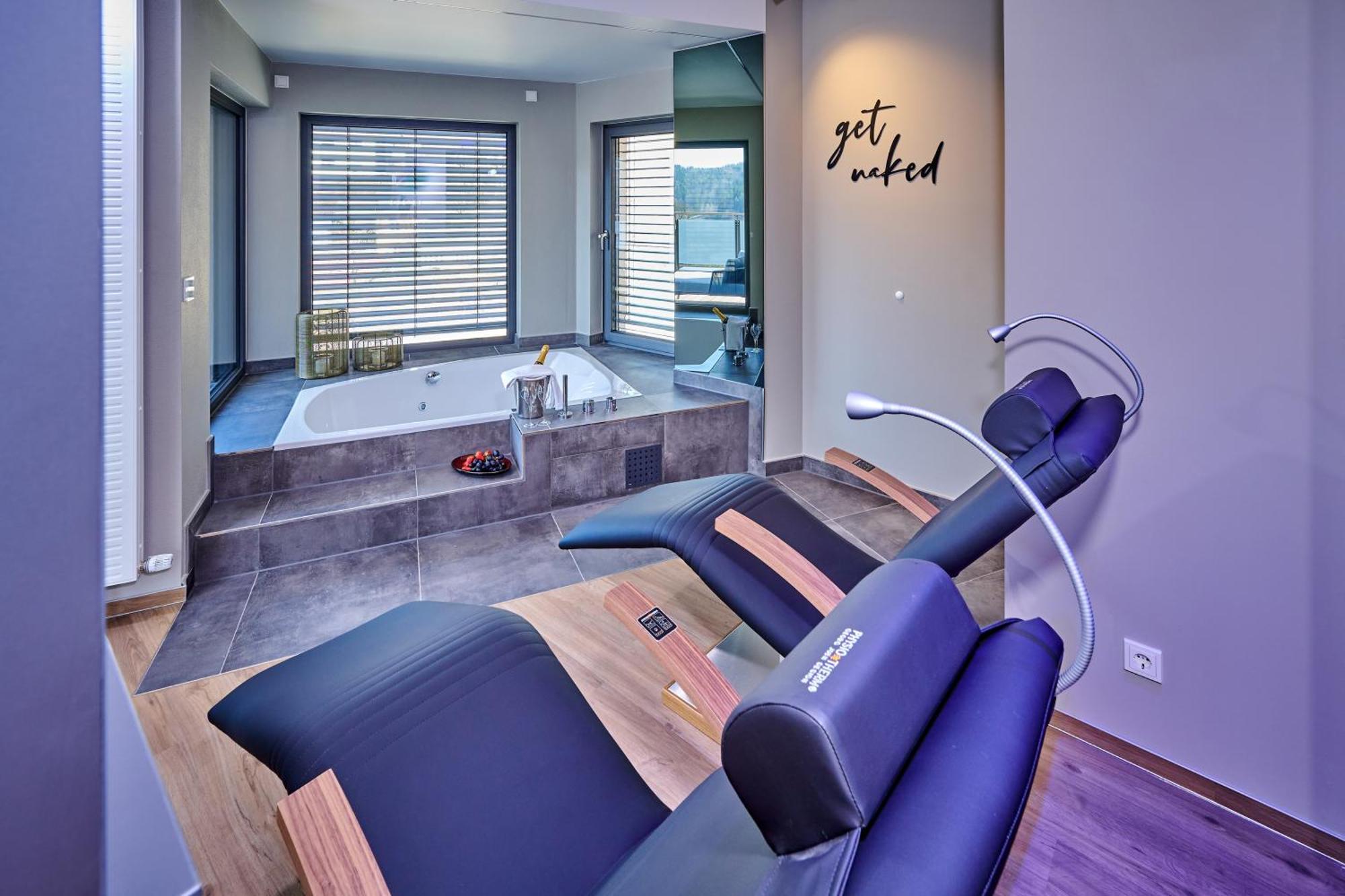 Landhotel Sternwirt - Das Wellnesshotel Zwischen Nuernberg Und Amberg Hogen Extérieur photo