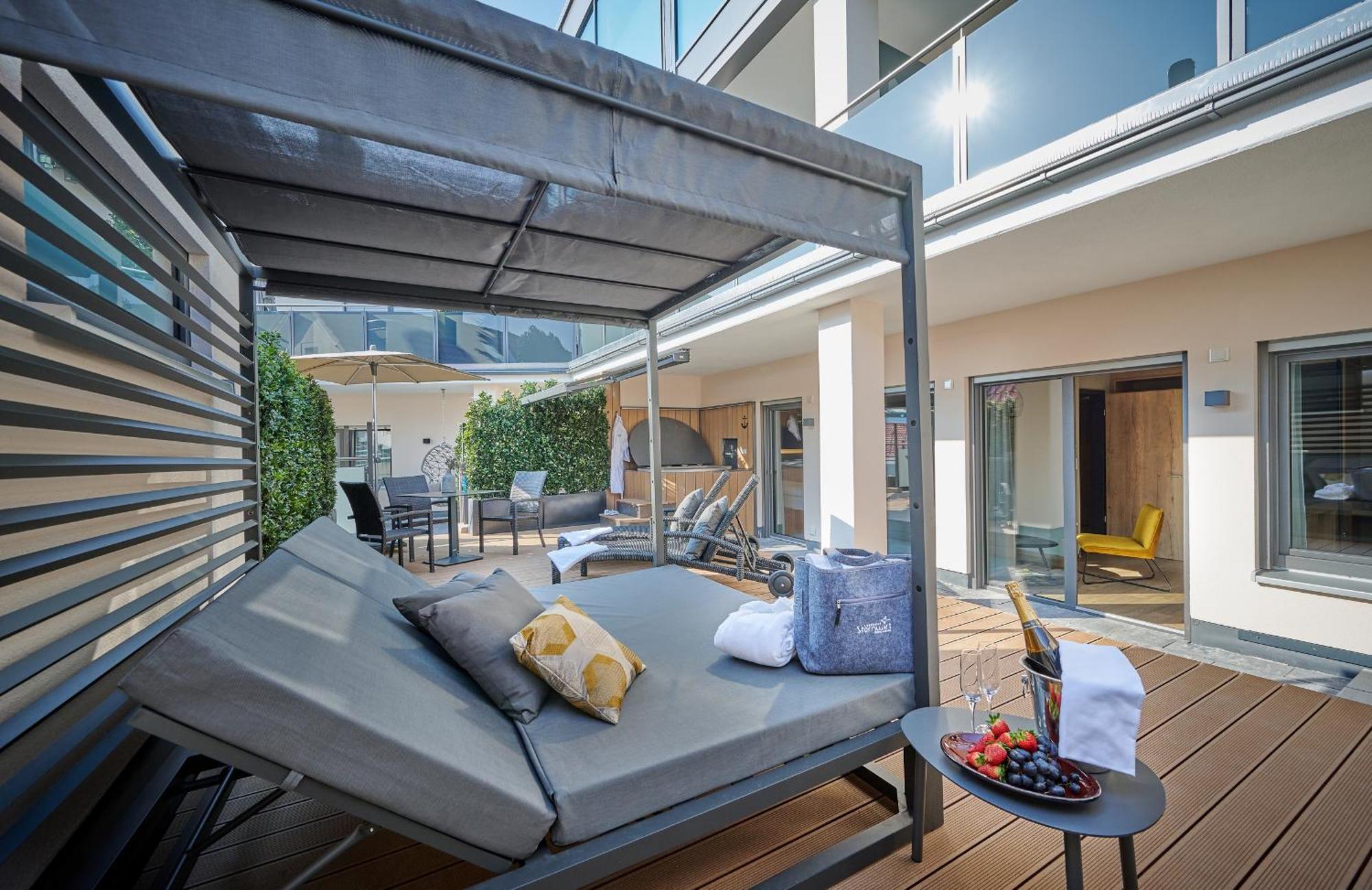 Landhotel Sternwirt - Das Wellnesshotel Zwischen Nuernberg Und Amberg Hogen Extérieur photo