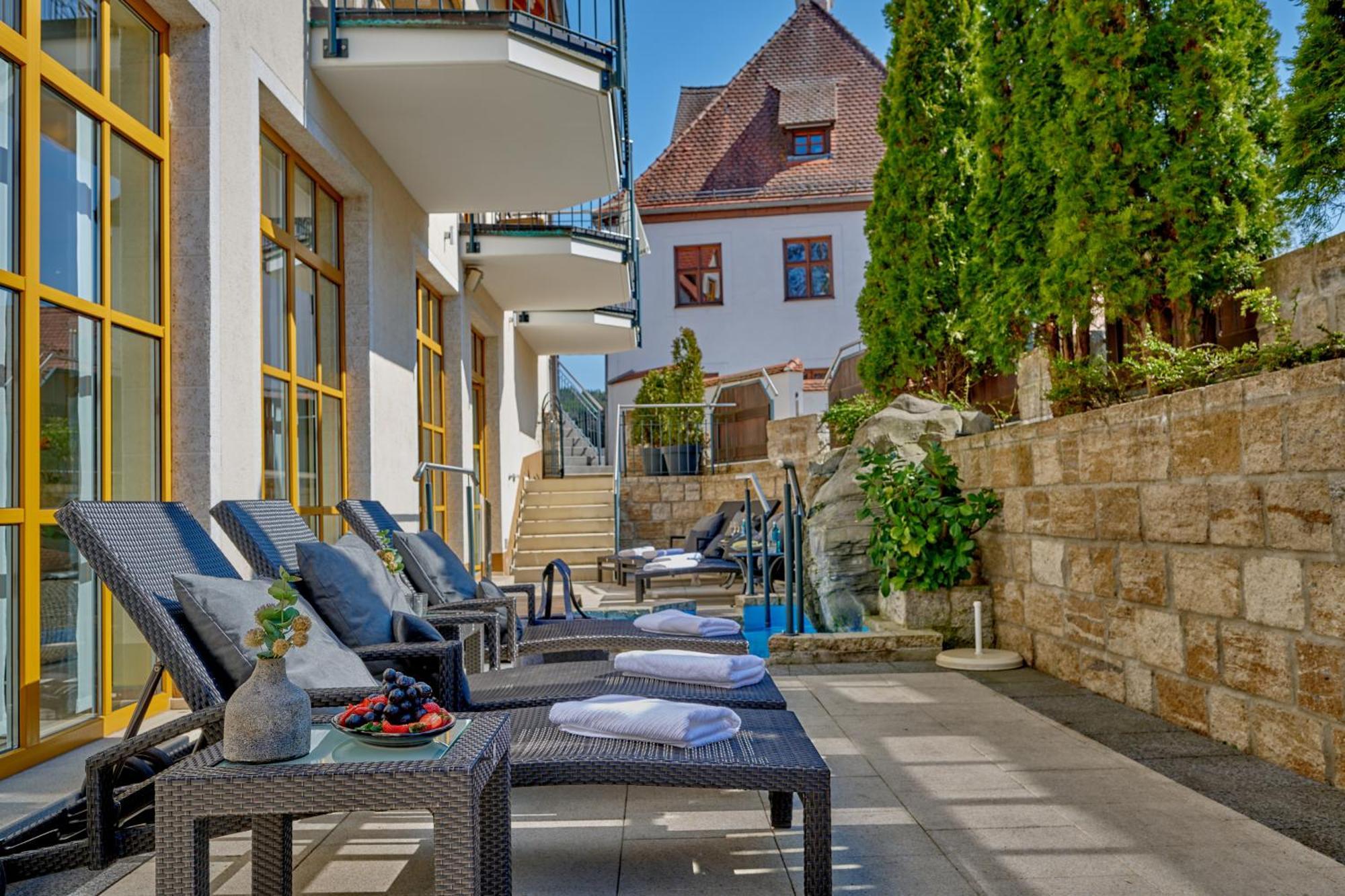 Landhotel Sternwirt - Das Wellnesshotel Zwischen Nuernberg Und Amberg Hogen Extérieur photo