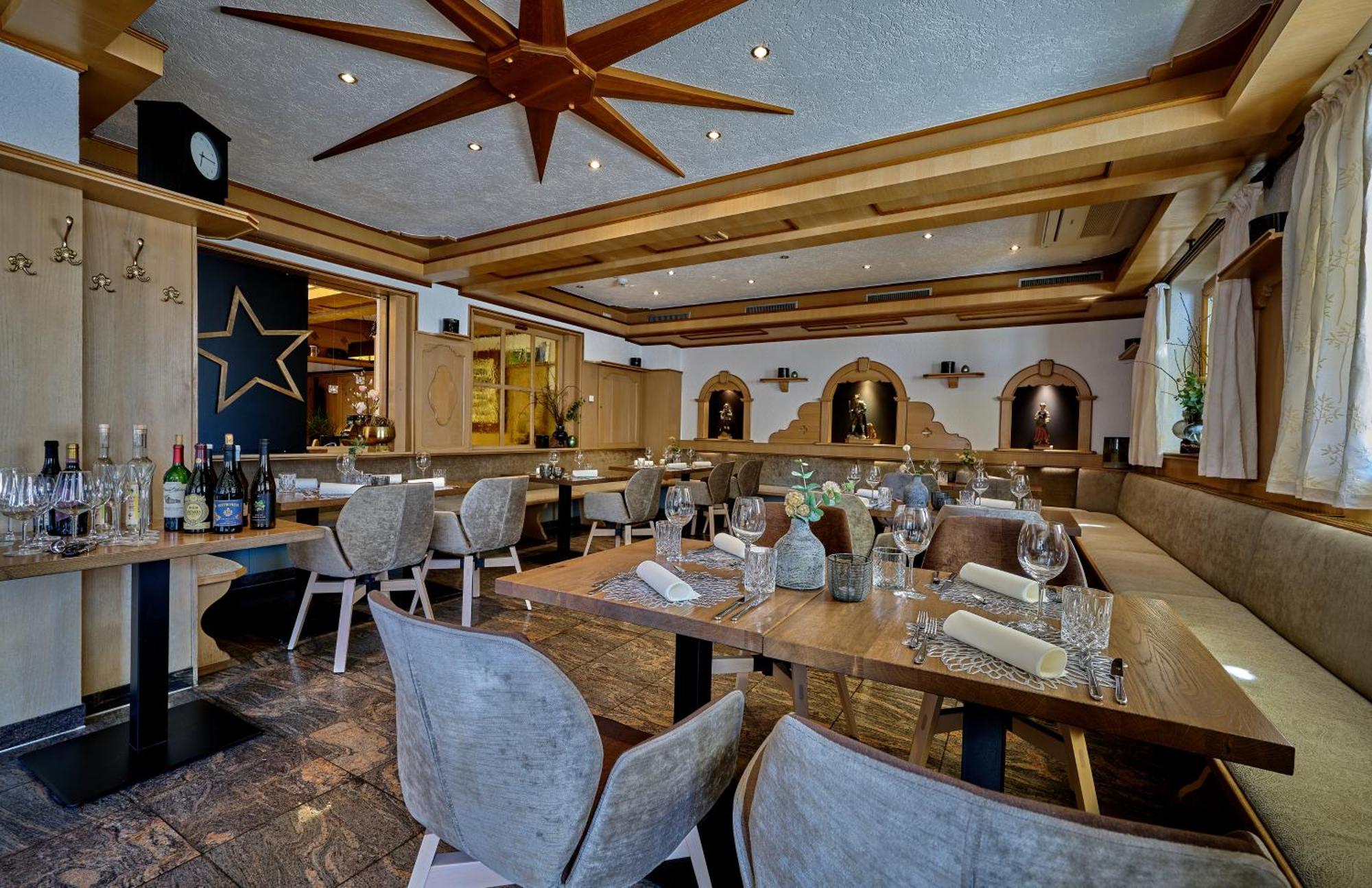 Landhotel Sternwirt - Das Wellnesshotel Zwischen Nuernberg Und Amberg Hogen Extérieur photo